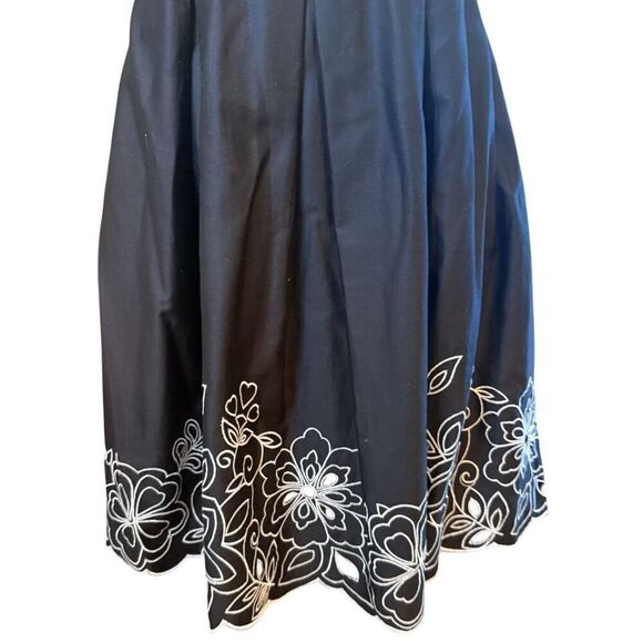 Robbie Bee Strapless Dress Black Embroidered Hem Sz. 12 Wedding Party Y2K - Picture 3 of 8